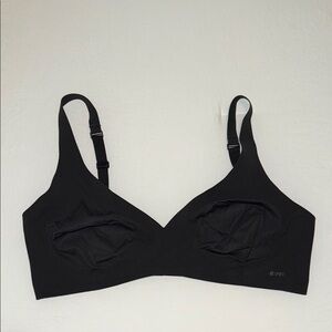 SKIMS Plunge Bralette